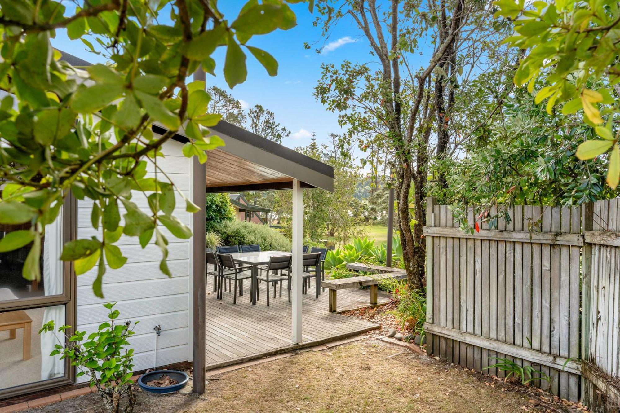 Pauanui Beach House Suntrap Екстер'єр фото