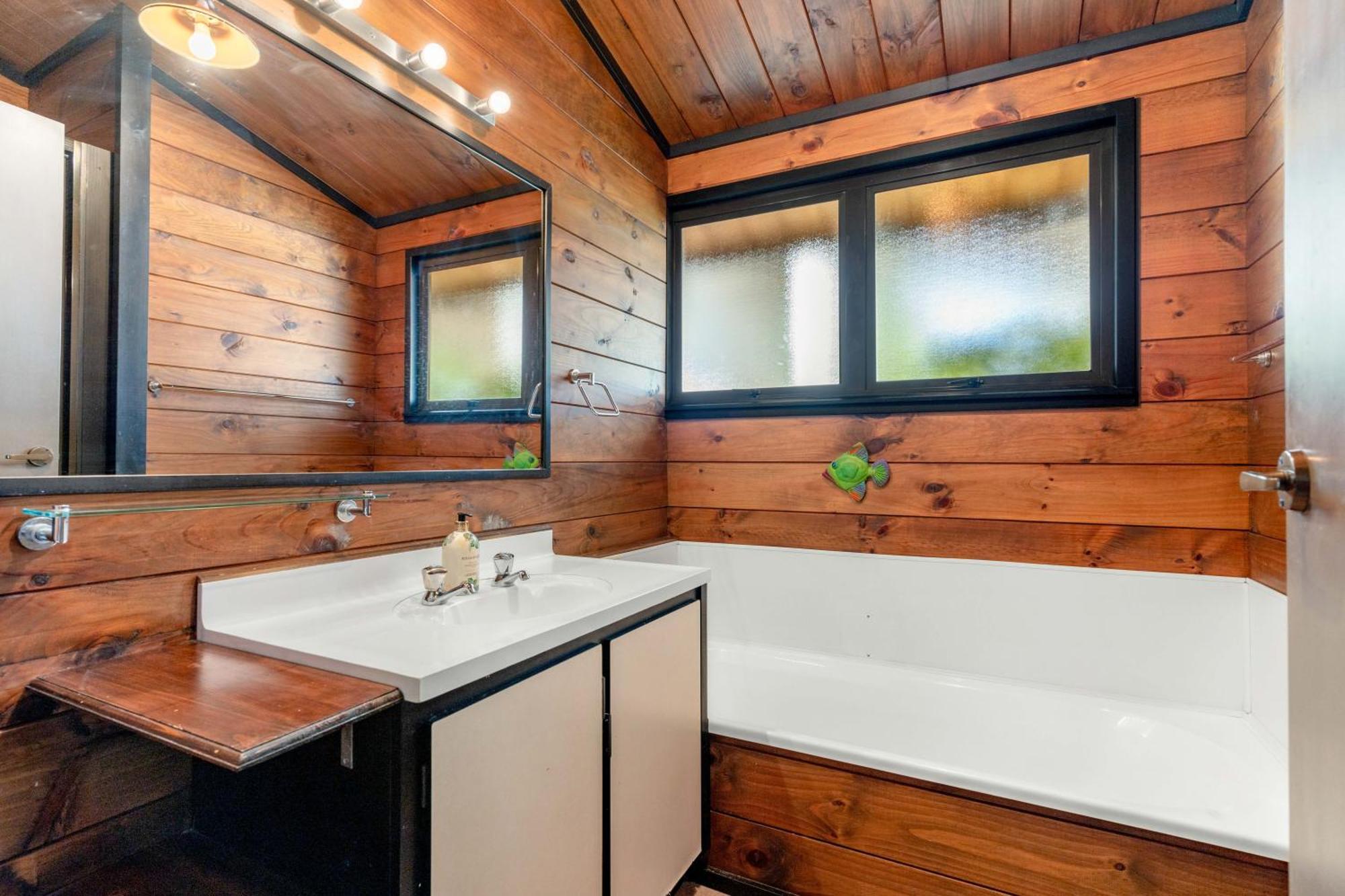 Pauanui Beach House Suntrap Екстер'єр фото