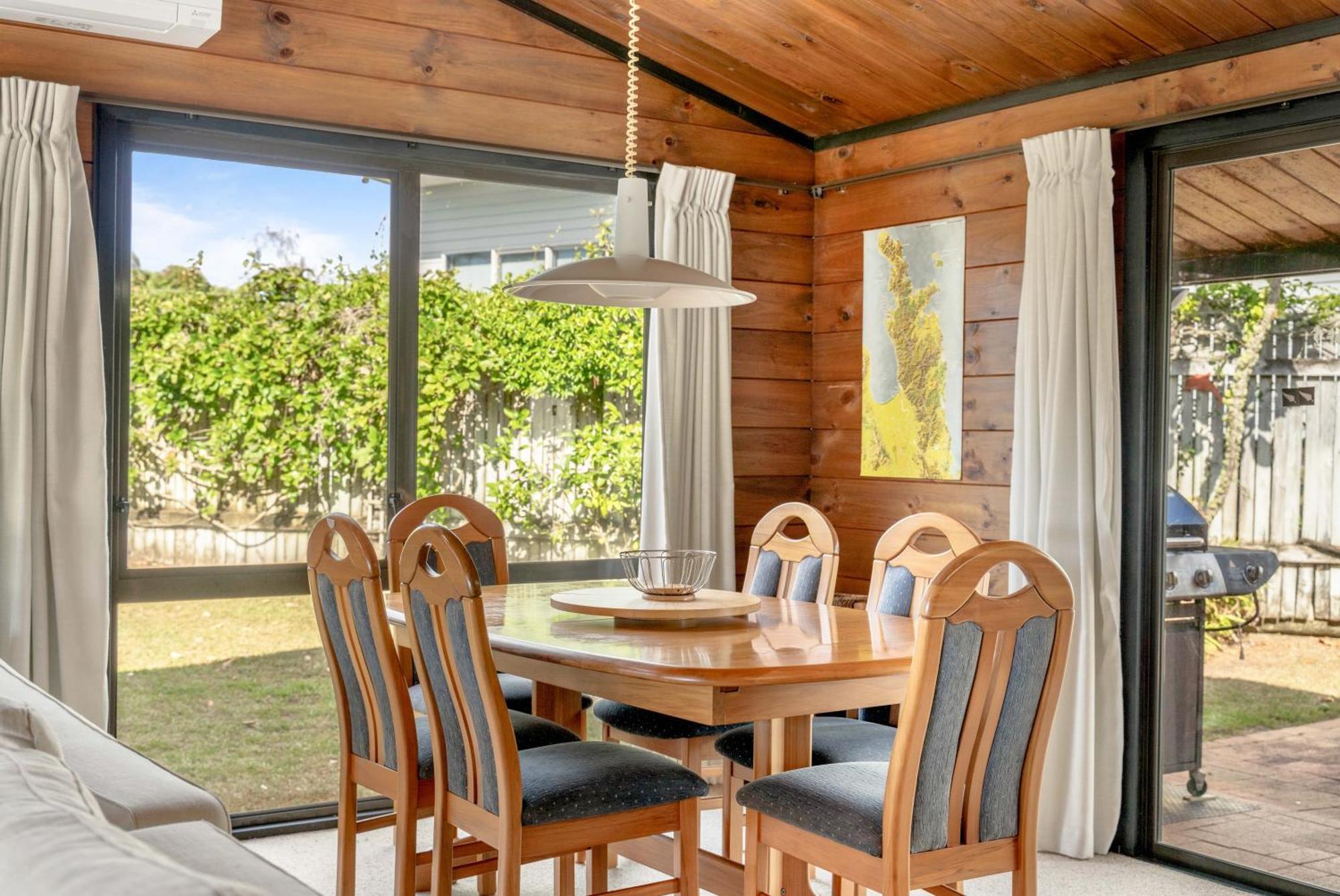 Pauanui Beach House Suntrap Екстер'єр фото